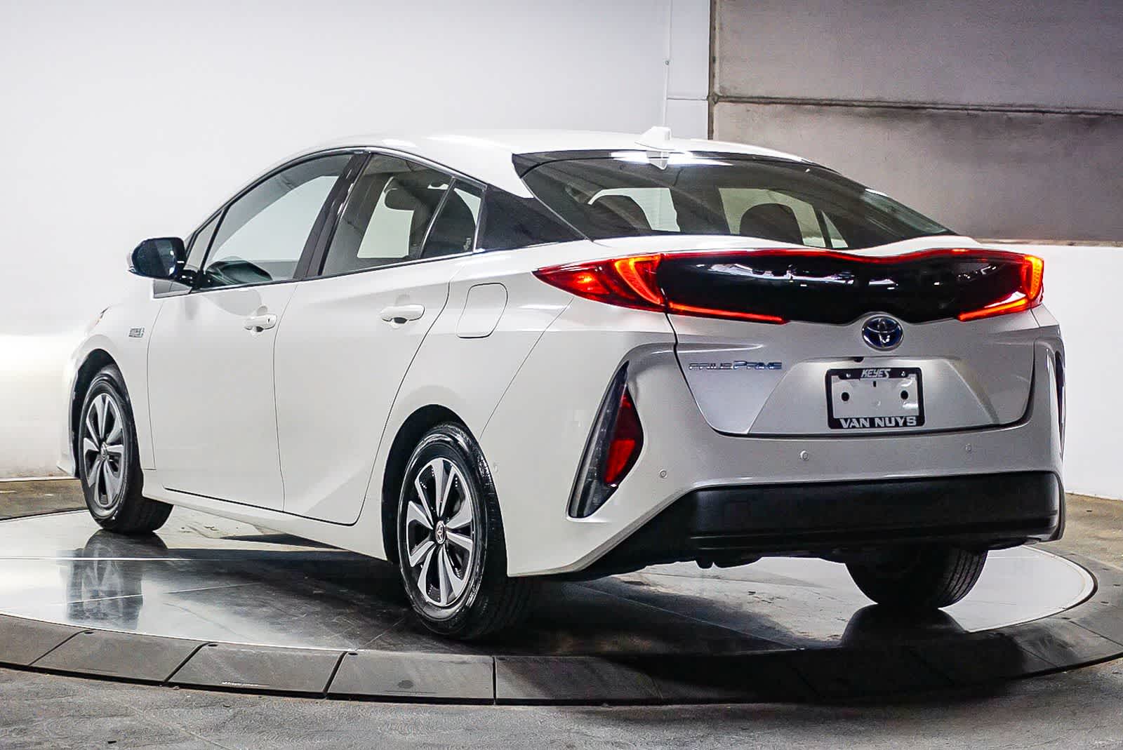 Toyota Prius Prime Advanced 2019