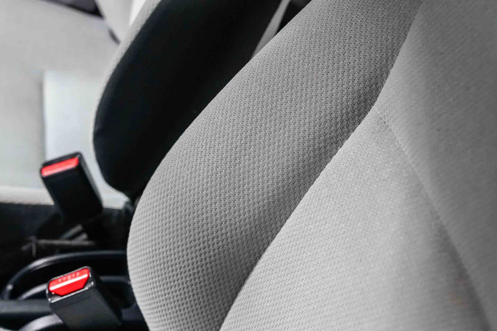 Toyota Prius c One 2013