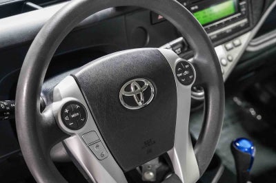 Toyota Prius c One 2013