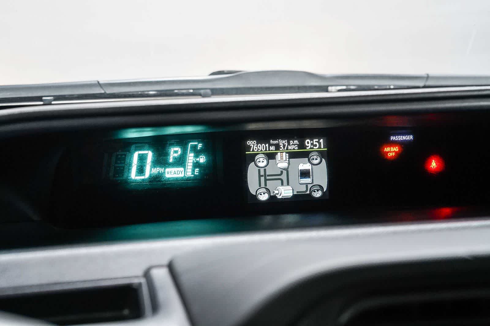 Toyota Prius c One 2013