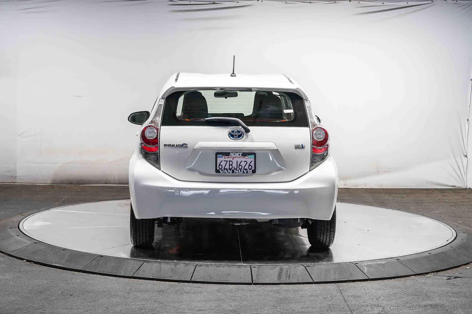 Toyota Prius c One 2013
