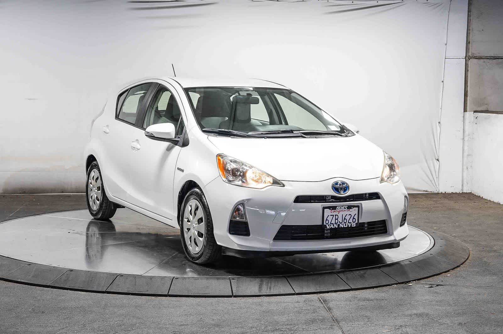 Toyota Prius c One 2013