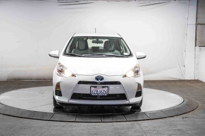 Toyota Prius c One 2013