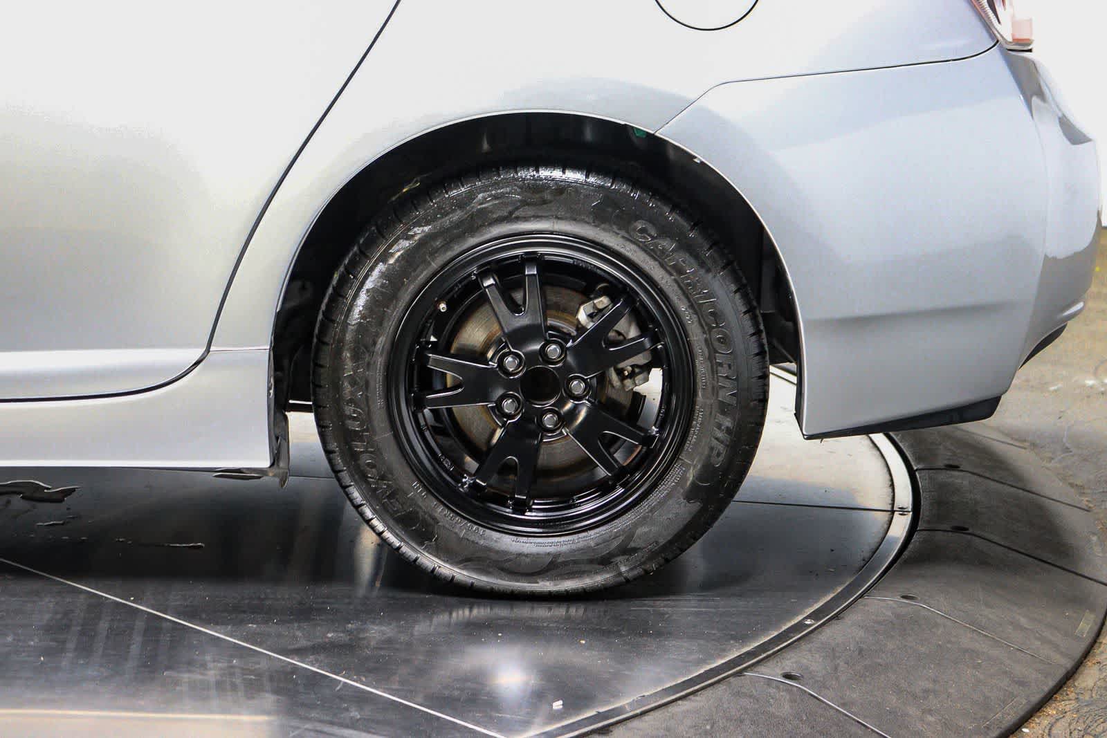 Toyota Prius Two 2015