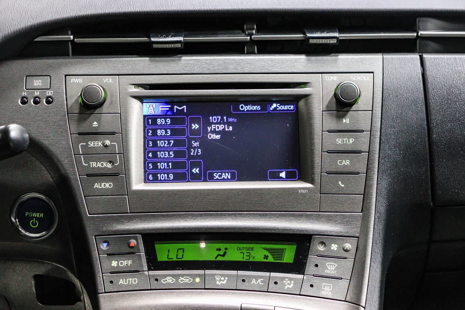 Toyota Prius Two 2015