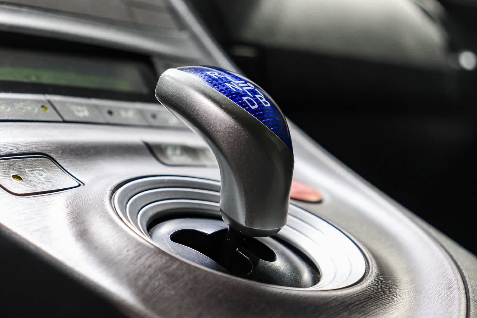 Toyota Prius Two 2015
