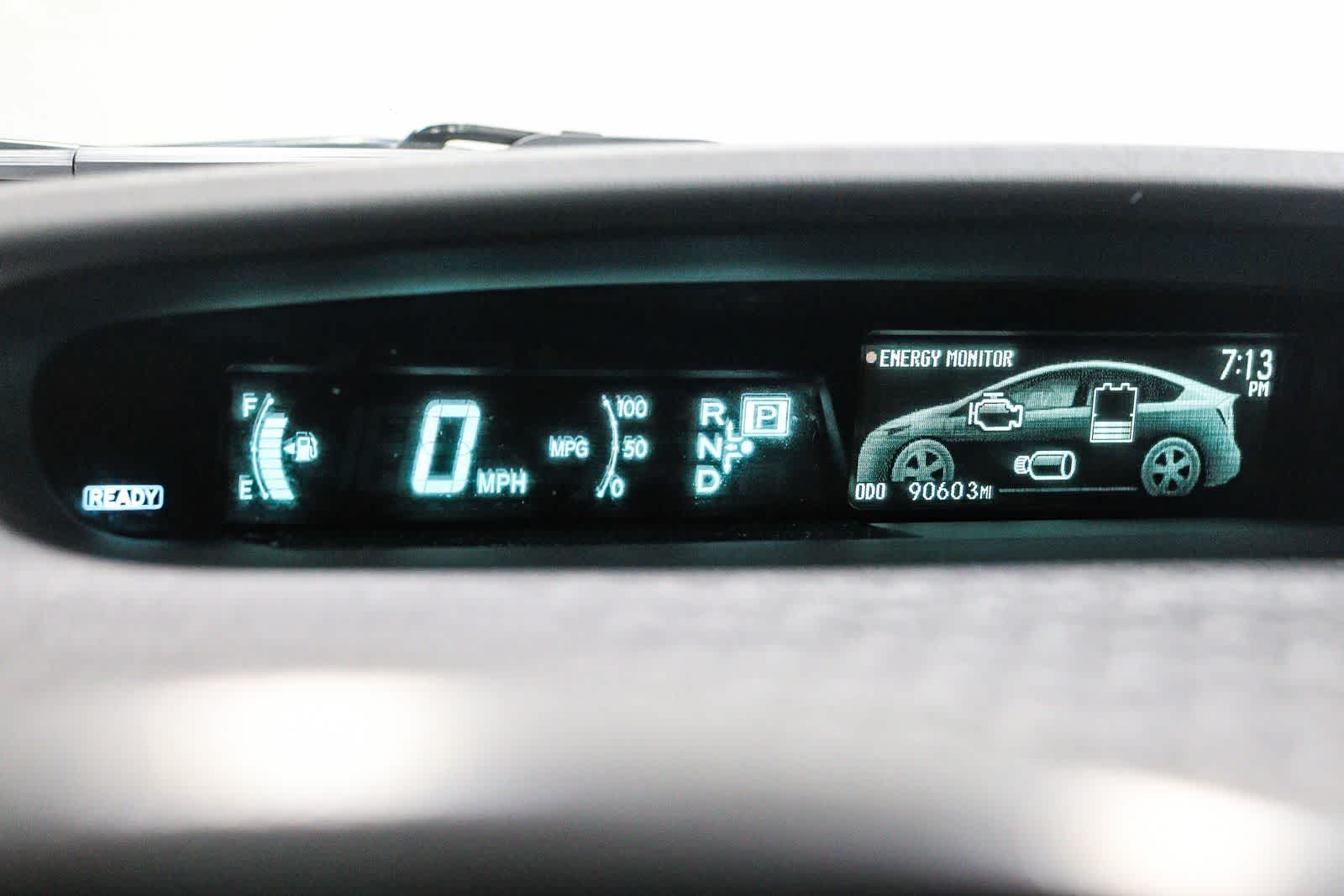 Toyota Prius Two 2015