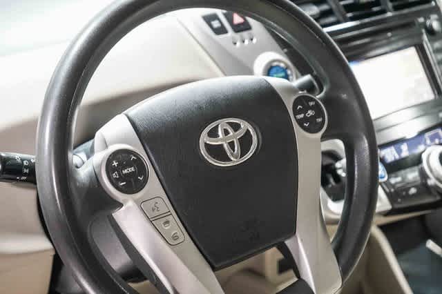 Toyota Prius V Three 2013