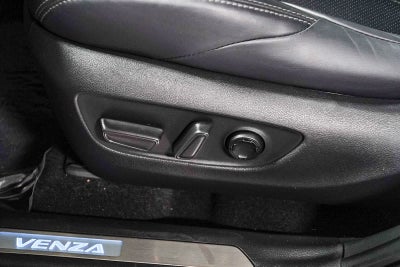 Toyota Venza Limited 2024