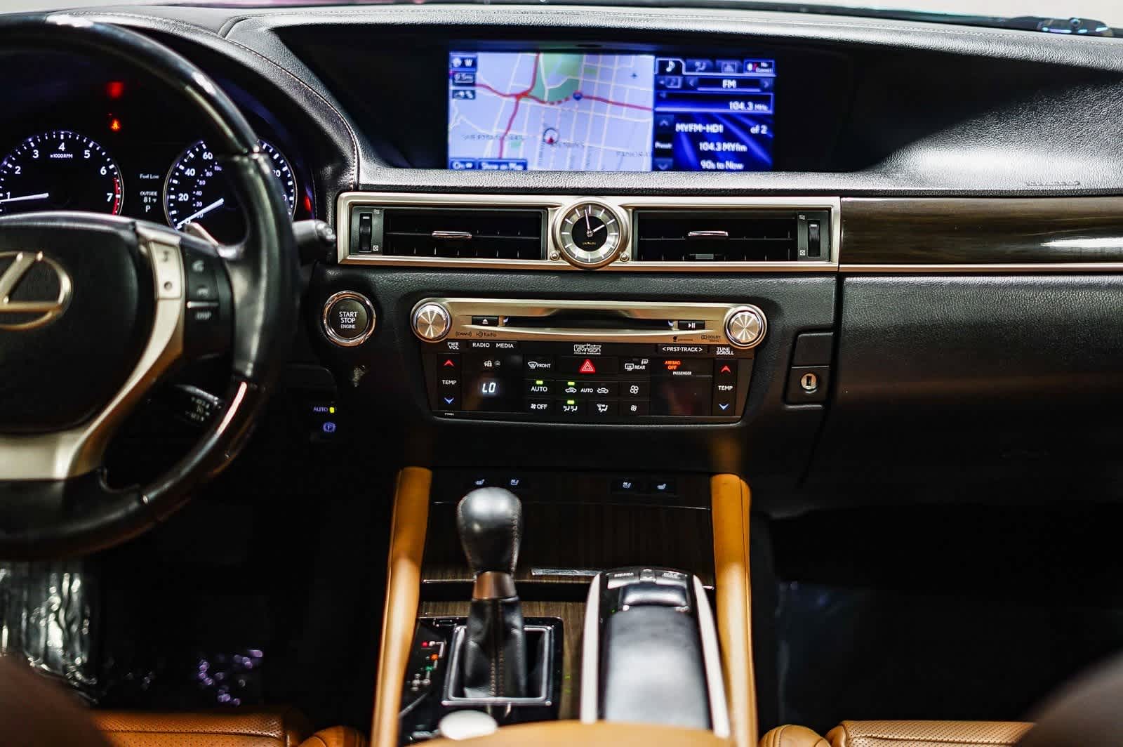 Lexus GS 350 de 2013, 4 puertas, berlina, tracción trasera