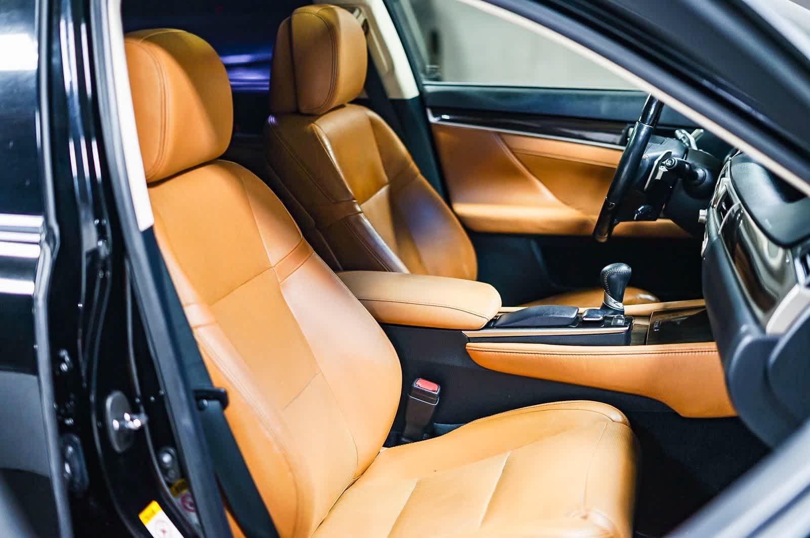 Lexus GS 350 de 2013, 4 puertas, berlina, tracción trasera