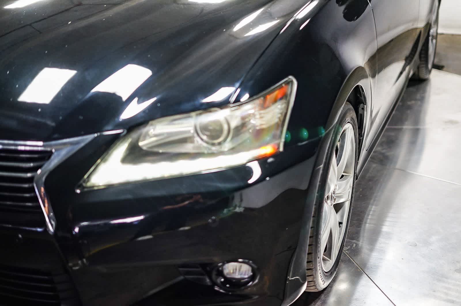 Lexus GS 350 de 2013, 4 puertas, berlina, tracción trasera