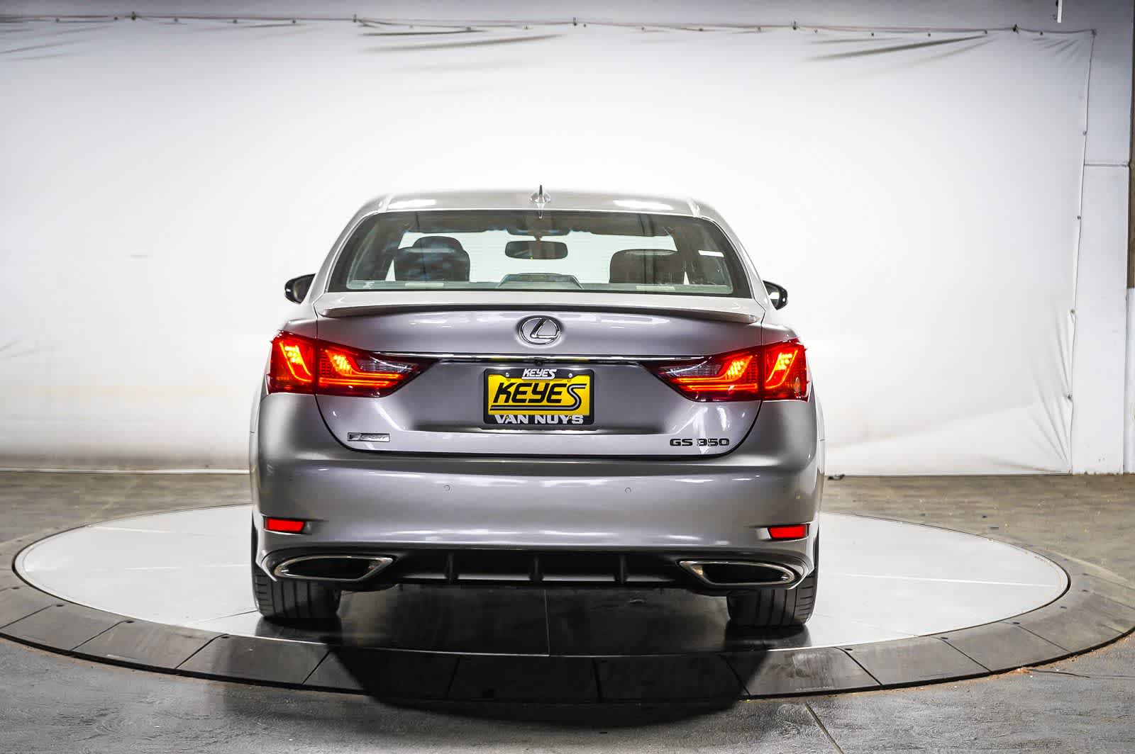 Lexus GS 350 de 2015, 4 puertas, berlina, tracción trasera