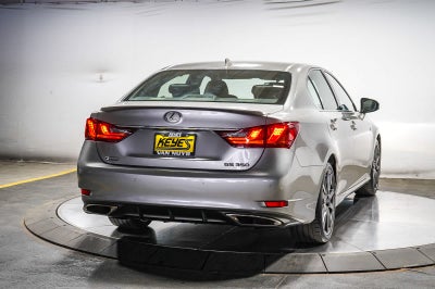 Lexus GS 350 de 2015, 4 puertas, berlina, tracción trasera