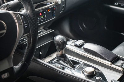 Lexus GS 350 de 2015, 4 puertas, berlina, tracción trasera