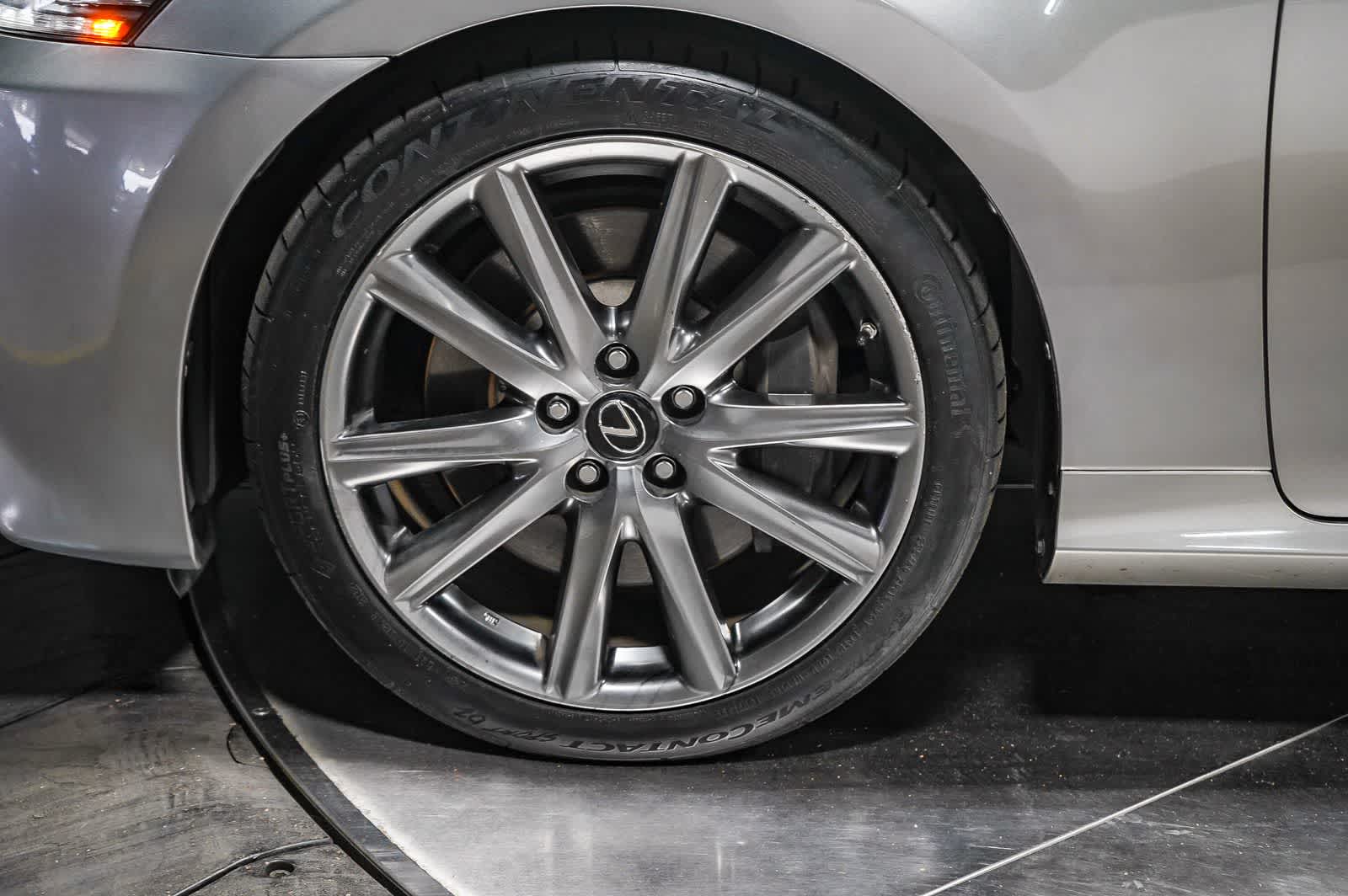 Lexus GS 350 de 2015, 4 puertas, berlina, tracción trasera