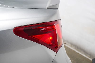 Lexus GS 350 de 2015, 4 puertas, berlina, tracción trasera