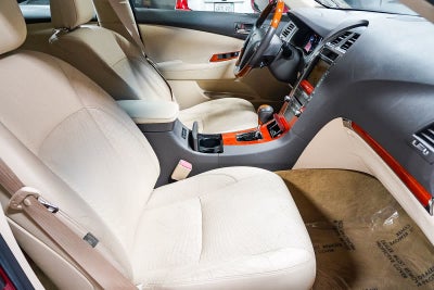 Lexus ES 350 de 4 puertas, 2010