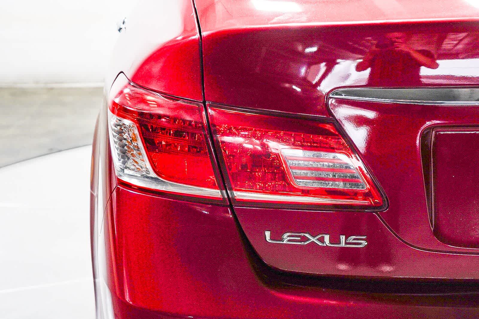 Lexus ES 350 de 4 puertas, 2010