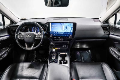 Lexus NX 450h+ Luxury 2023