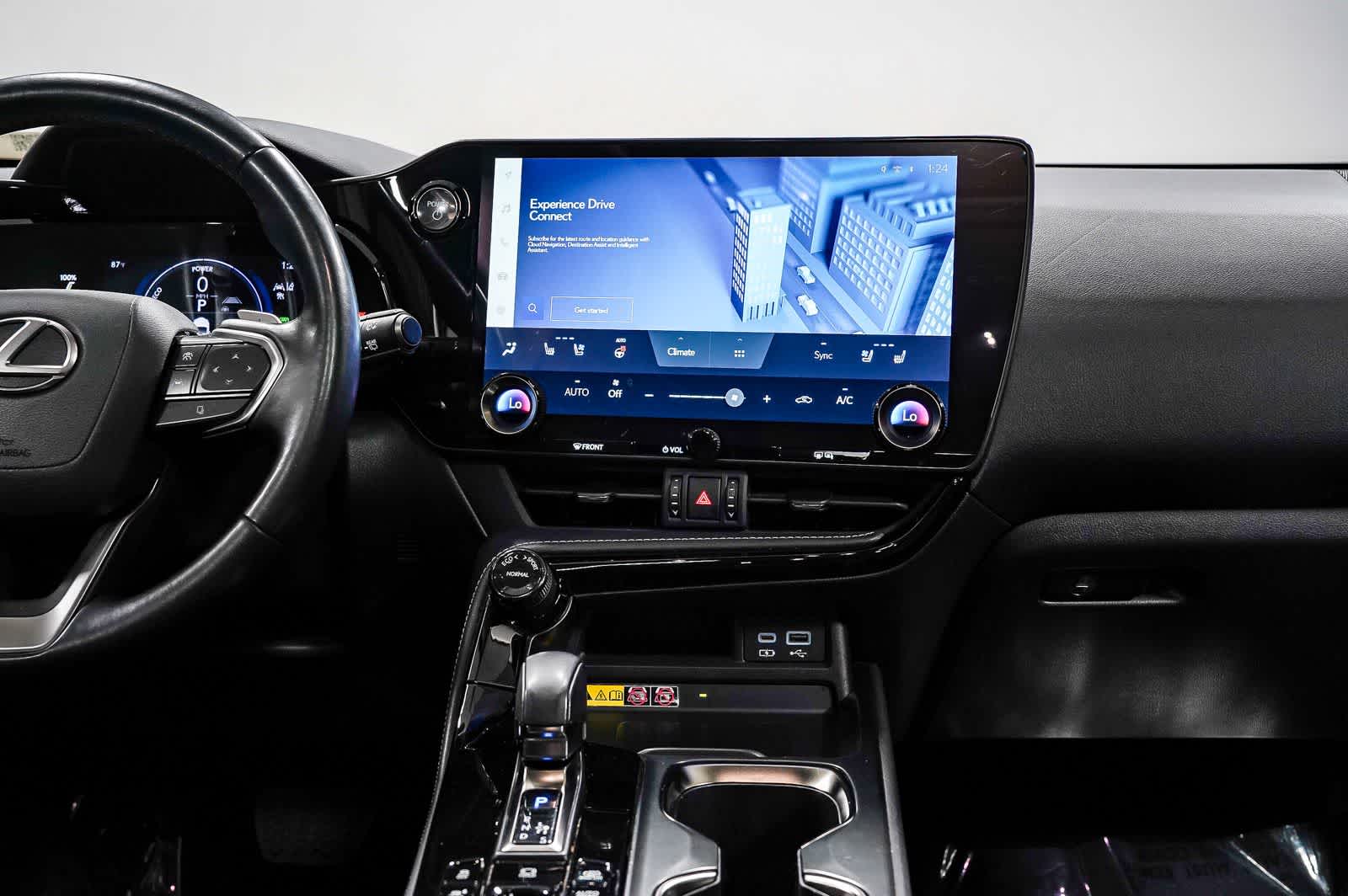 Lexus NX 450h+ Luxury 2023