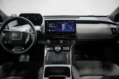 Toyota bZ4X XLE 2024