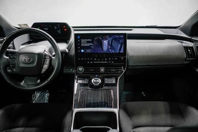 Toyota bZ4X XLE 2024