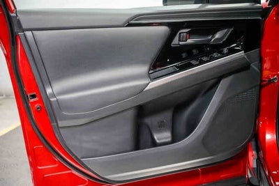 Toyota bZ4X XLE 2024