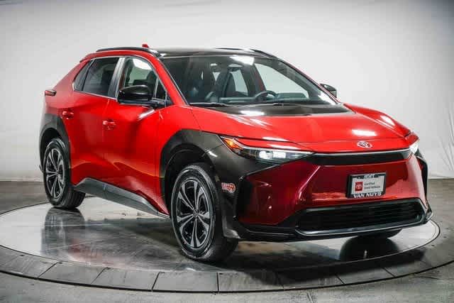 Toyota bZ4X XLE 2024