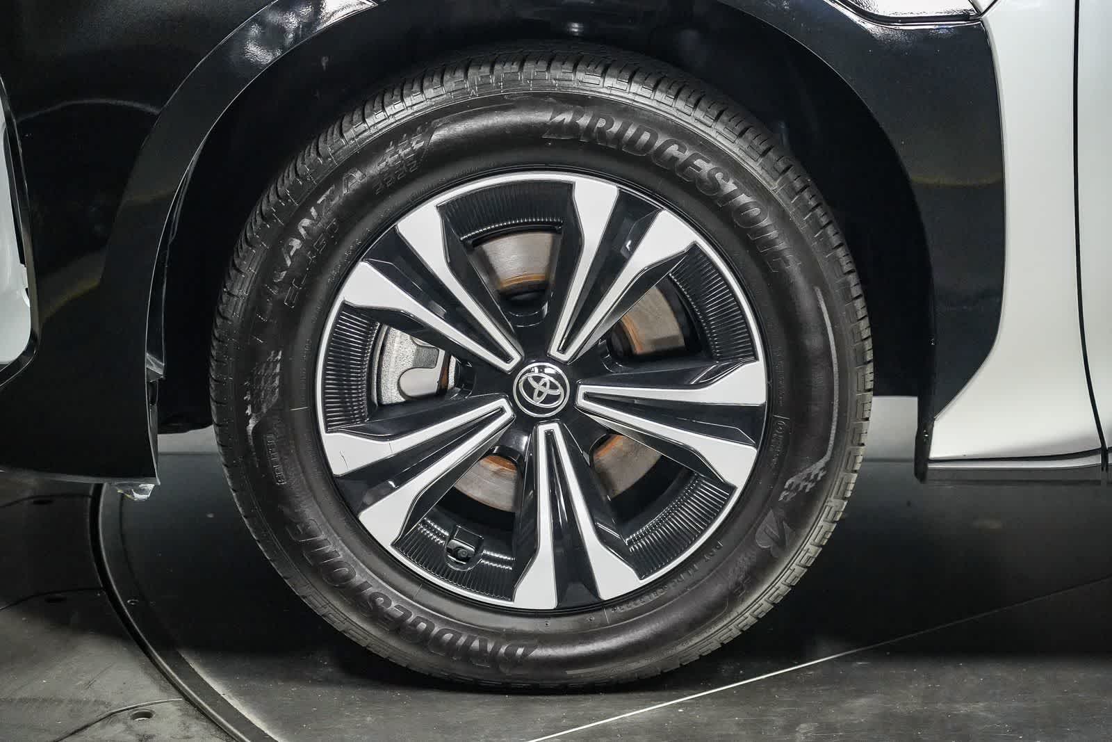 Toyota bZ4X XLE 2023