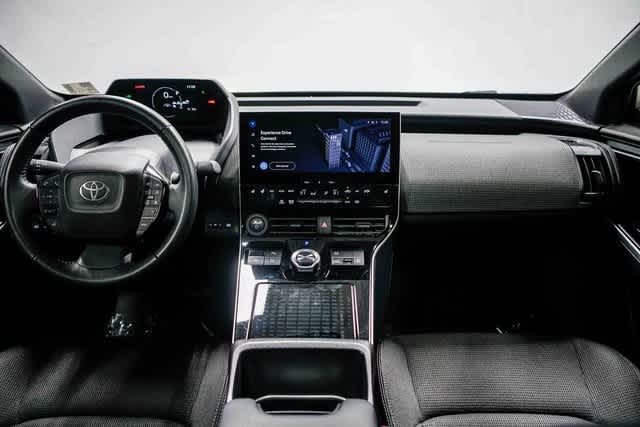 Toyota bZ4X XLE 2025