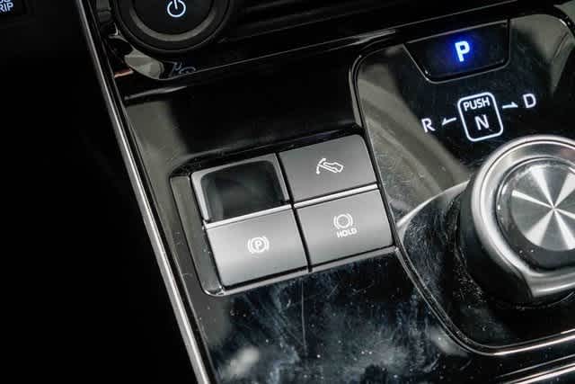 Toyota bZ4X XLE 2025