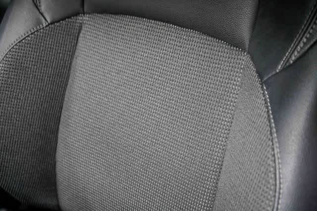 Toyota bZ4X XLE 2025