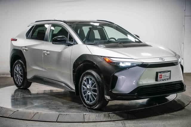 Toyota bZ4X XLE 2025