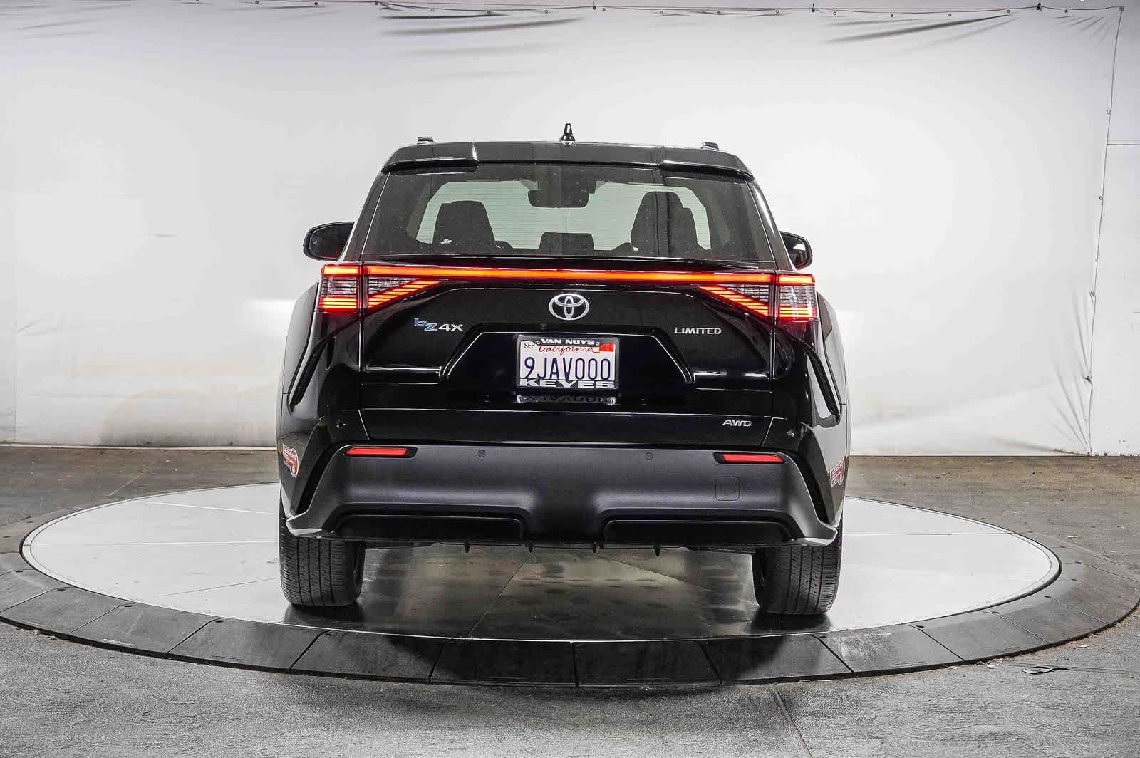 Toyota bZ4X Limited 2023