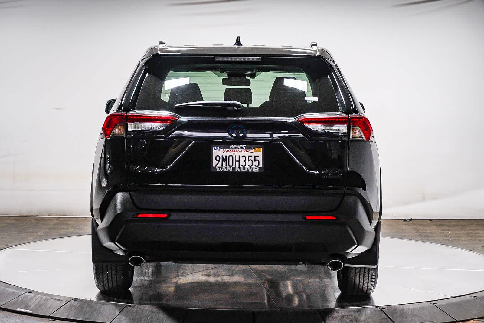 Toyota RAV4 Hybrid XLE Premium 2024