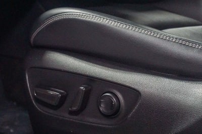 Toyota RAV4 Hybrid XLE Premium 2025
