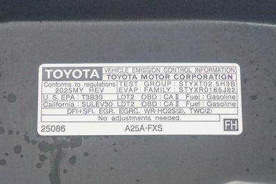 Toyota RAV4 Hybrid XLE Premium 2025