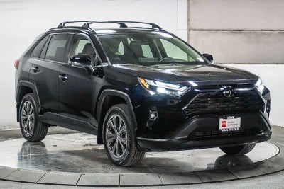 Toyota RAV4 Hybrid XLE Premium 2025