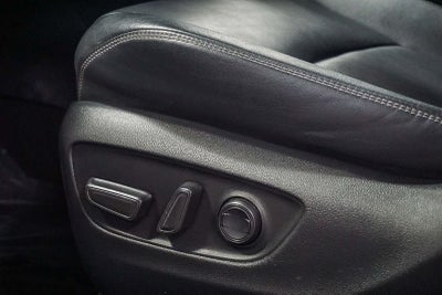 Toyota RAV4 Hybrid XLE Premium 2024