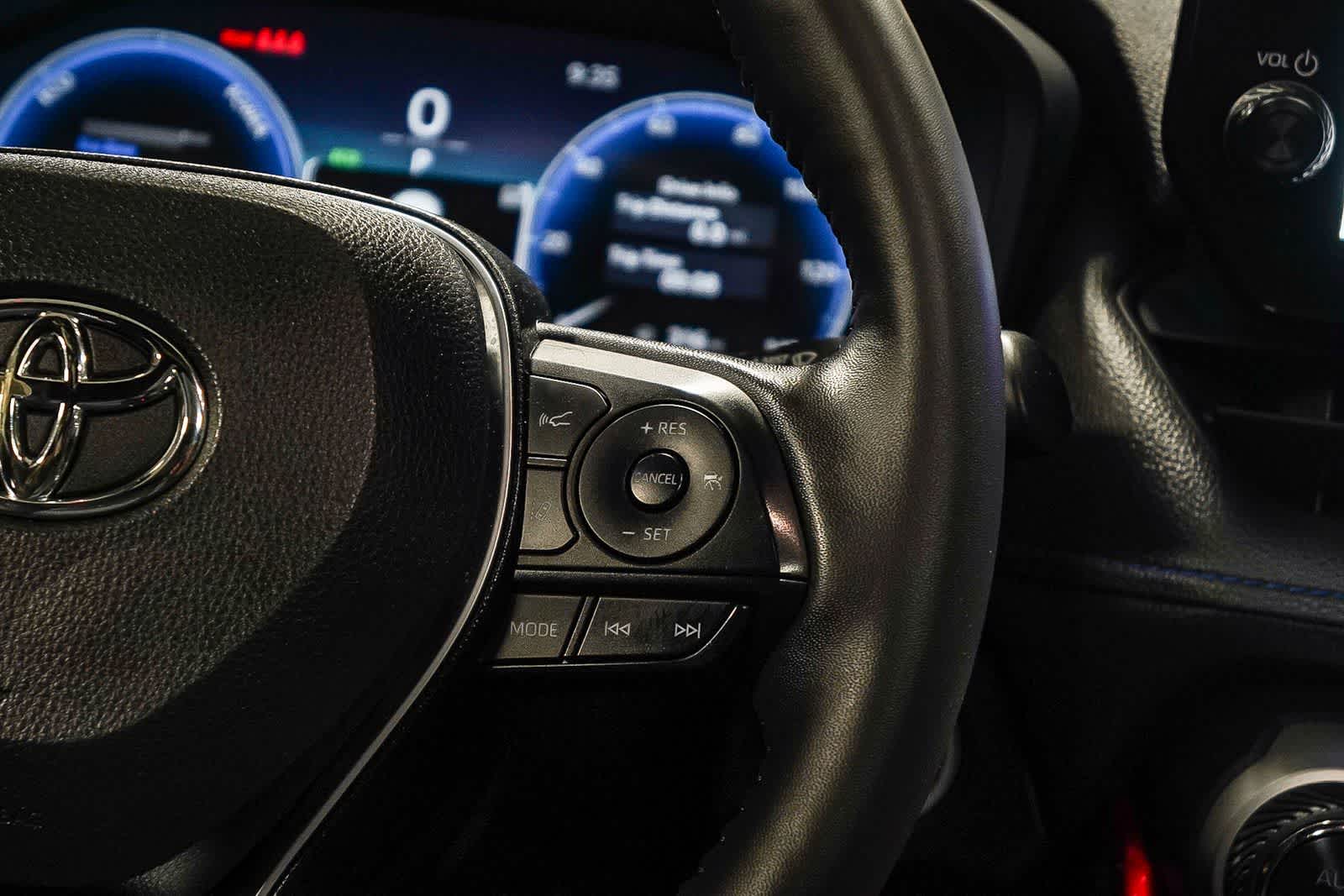 Toyota RAV4 Hybrid XSE 2024