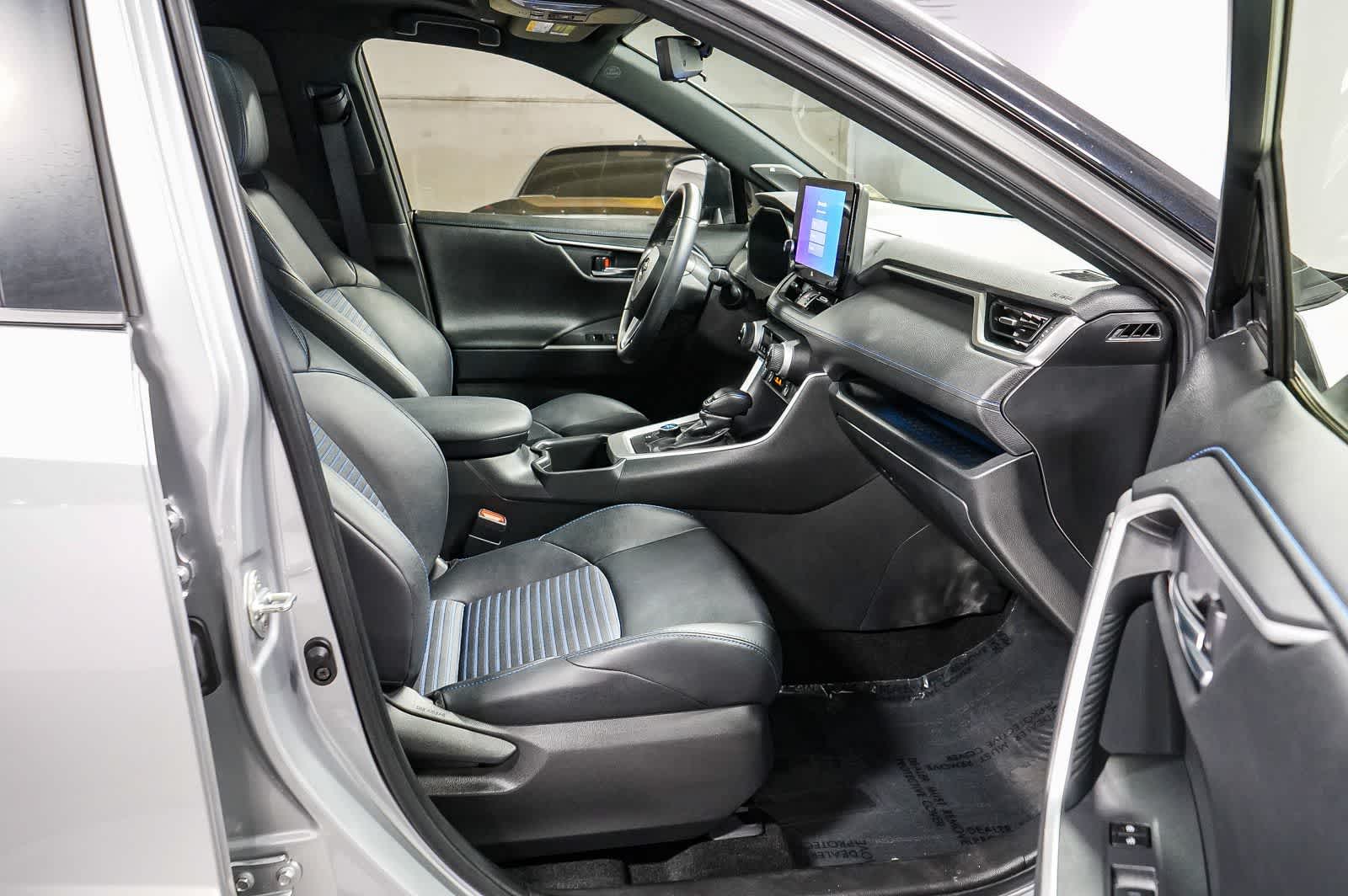 Toyota RAV4 Hybrid XSE 2024