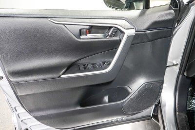Toyota RAV4 Hybrid XSE 2024