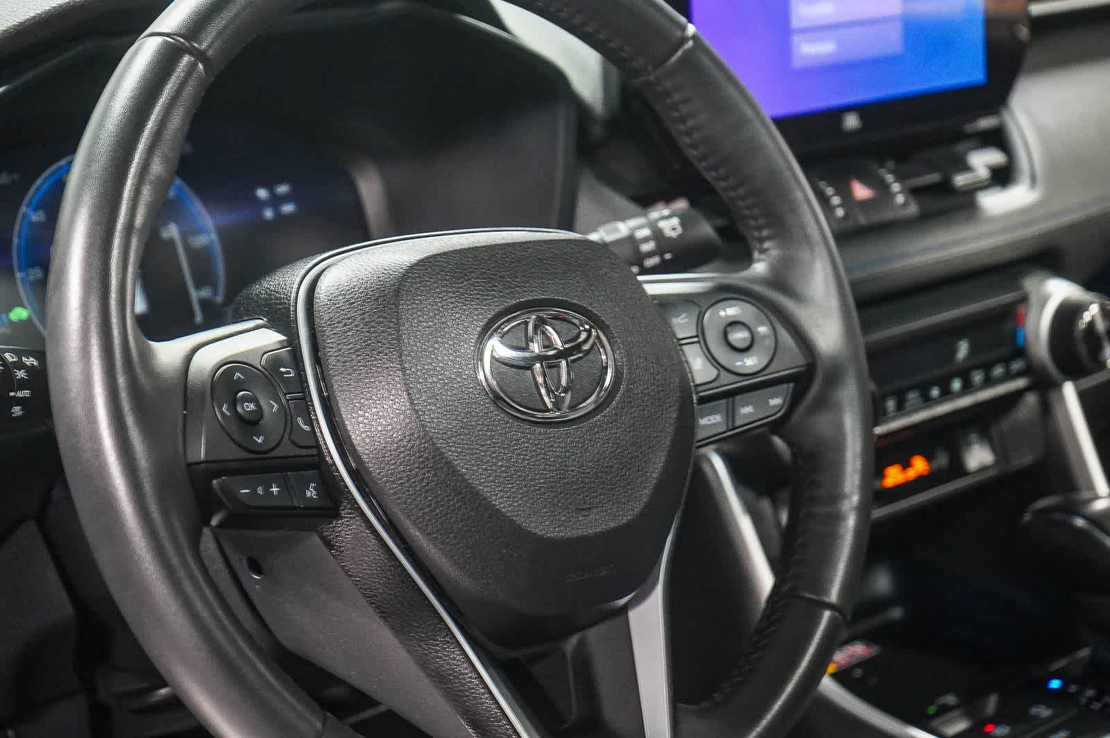 Toyota RAV4 Hybrid XSE 2024