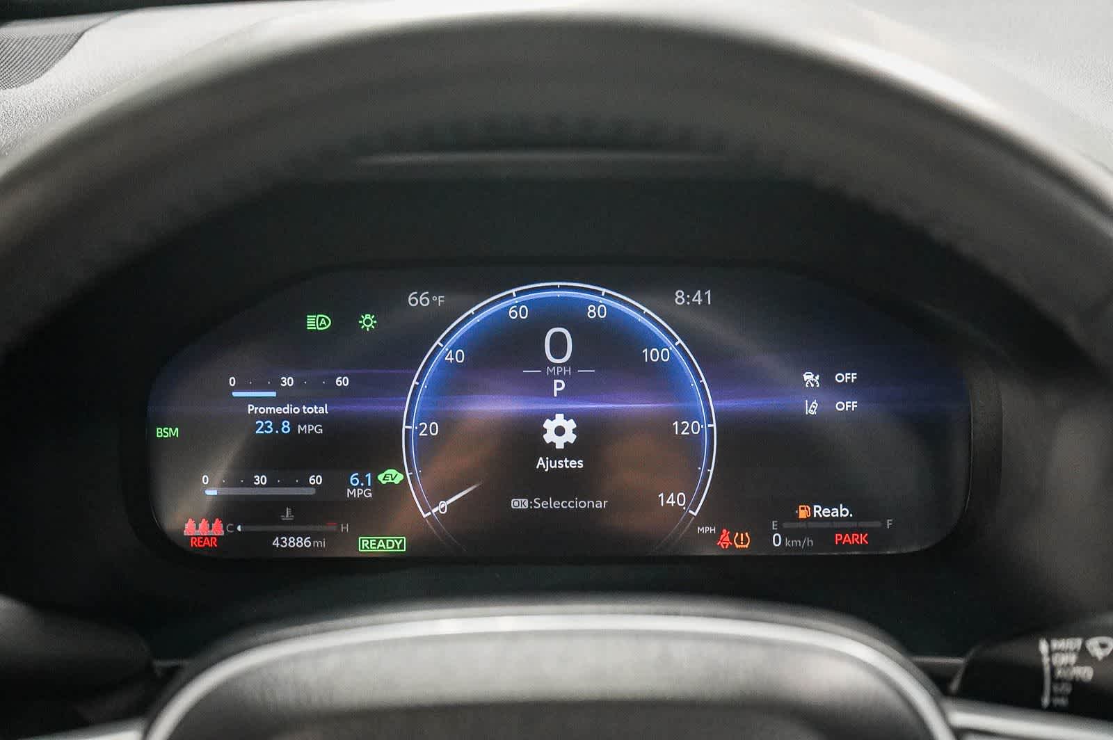 Toyota RAV4 Hybrid XSE 2024