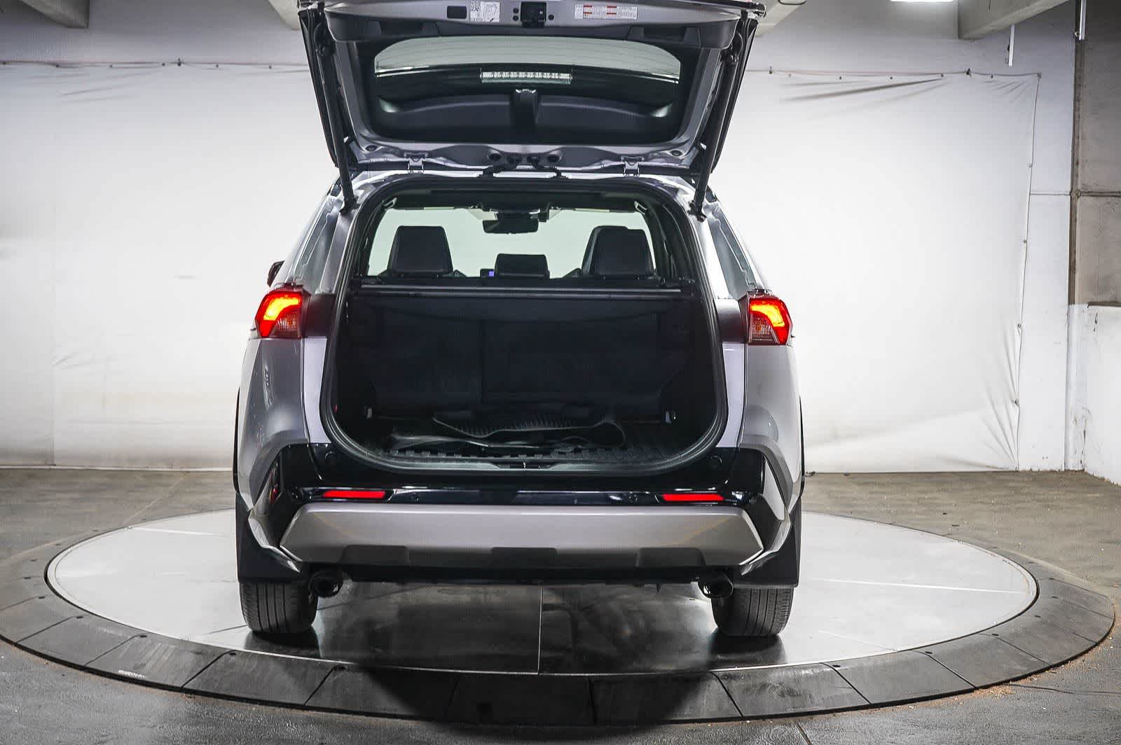 Toyota RAV4 Hybrid XSE 2024