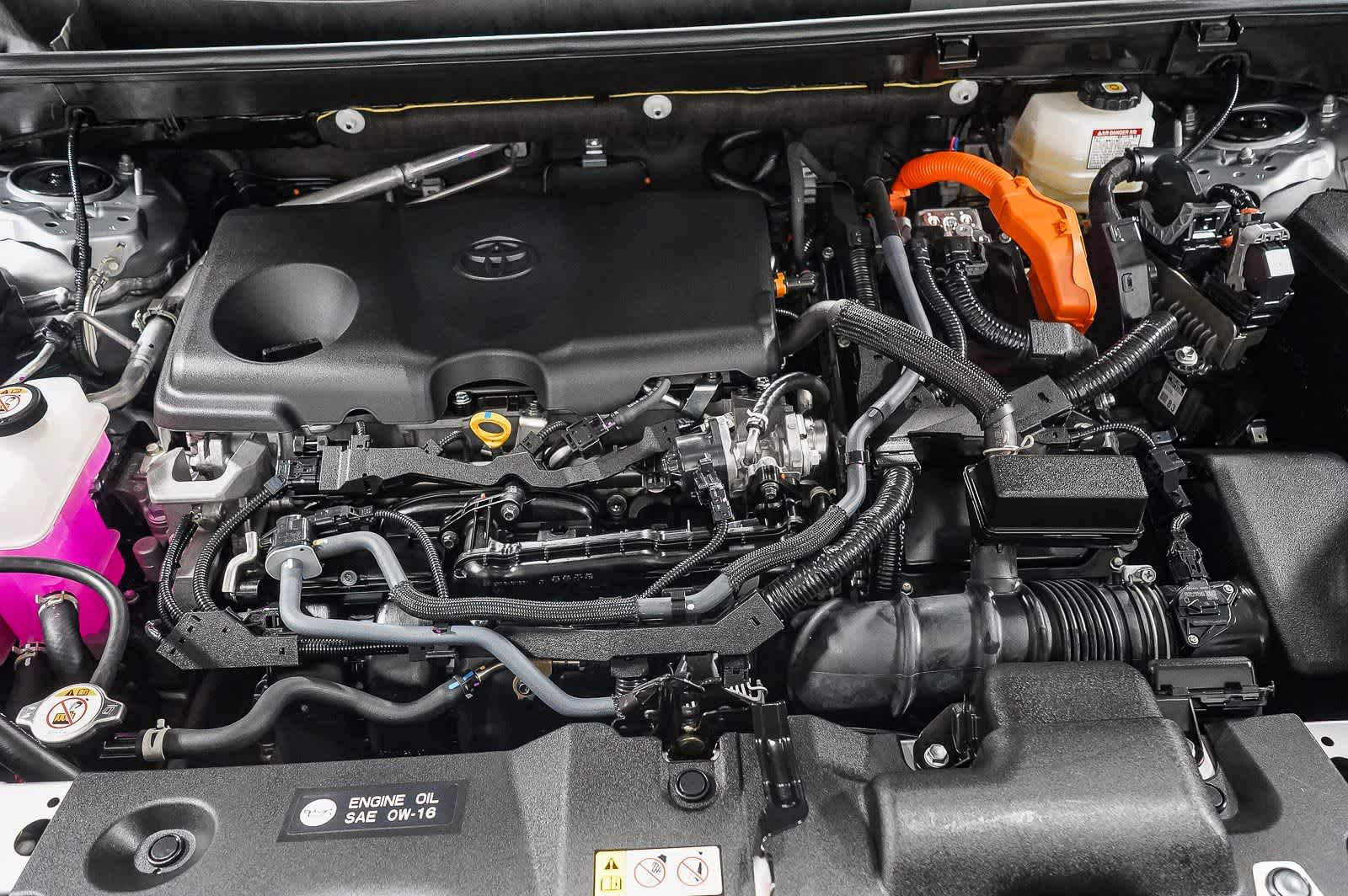 Toyota RAV4 Hybrid XSE 2024