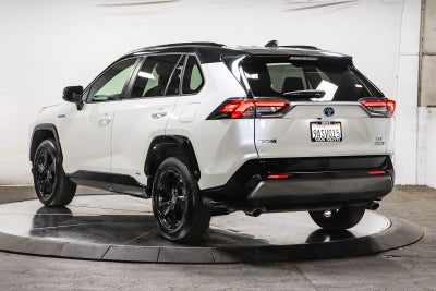 Toyota RAV4 Hybrid XSE 2020