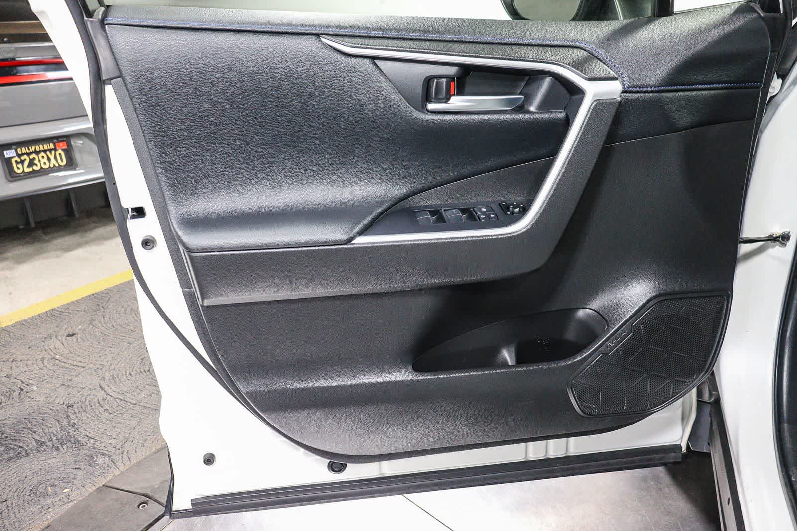 Toyota RAV4 Hybrid XSE 2020