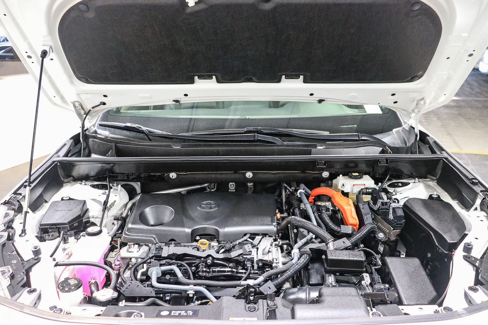 Toyota RAV4 Hybrid XSE 2020